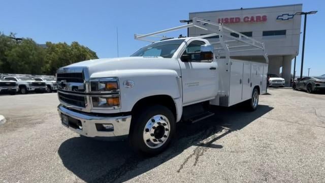 2023 Chevrolet Silverado 5500 HD 2WD Reg Cab Work Truck
