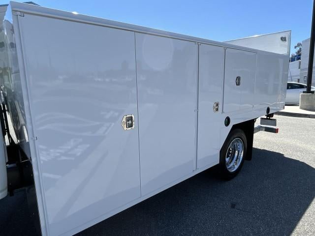 2023 Chevrolet Silverado 5500 HD 2WD Crew Cab Work Truck