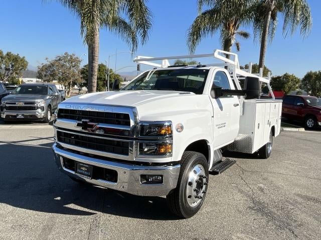 2023 Chevrolet Silverado 5500 HD 2WD Reg Cab Work Truck