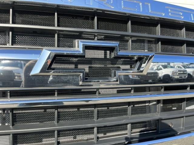 2023 Chevrolet Silverado 5500 HD 2WD Reg Cab Work Truck