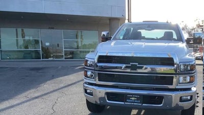 2023 Chevrolet Silverado 5500 HD 2WD Crew Cab Work Truck