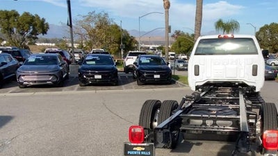 2023 Chevrolet Silverado 5500 HD 2WD Crew Cab Work Truck