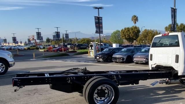 2023 Chevrolet Silverado 5500 HD 2WD Crew Cab Work Truck