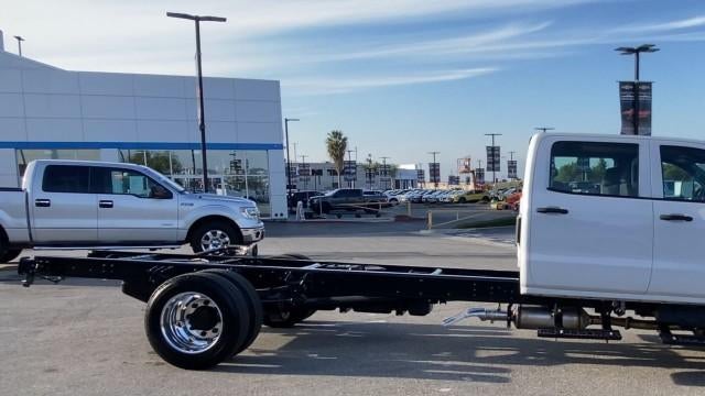 2023 Chevrolet Silverado 5500 HD 2WD Crew Cab Work Truck