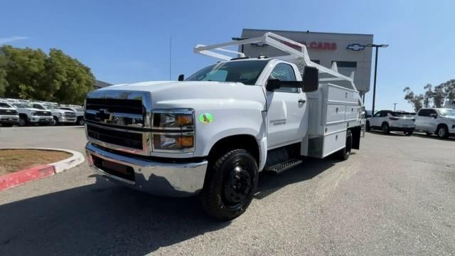 2023 Chevrolet Silverado 5500 HD 2WD Reg Cab Work Truck