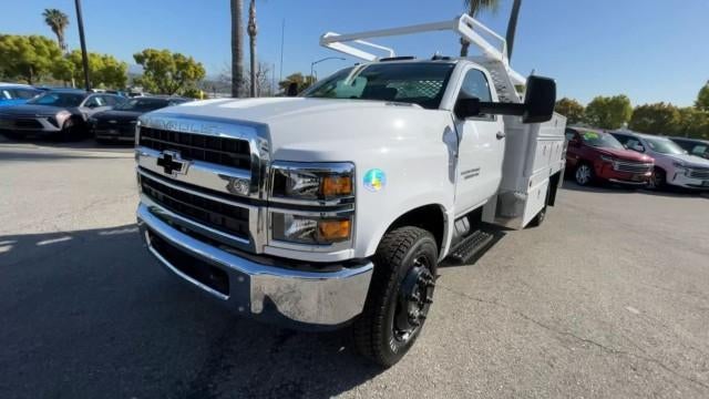 2023 Chevrolet Silverado 5500 HD 2WD Reg Cab Work Truck