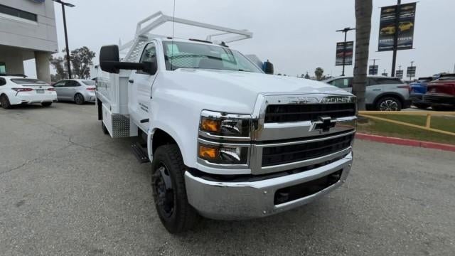 2023 Chevrolet Silverado 5500 HD 2WD Reg Cab Work Truck