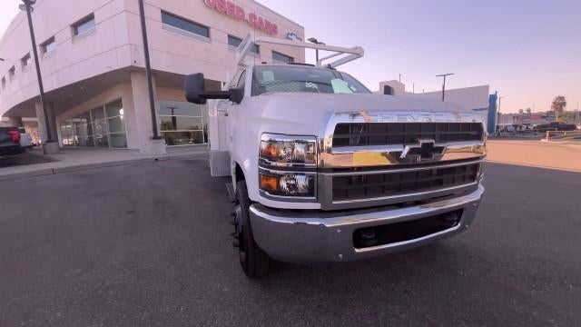 2023 Chevrolet Silverado 5500 HD 2WD Reg Cab Work Truck