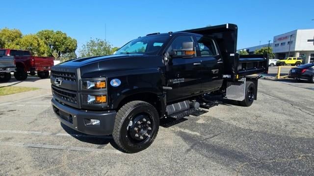 2024 Chevrolet Silverado 6500 HD 2WD Crew Cab Work Truck