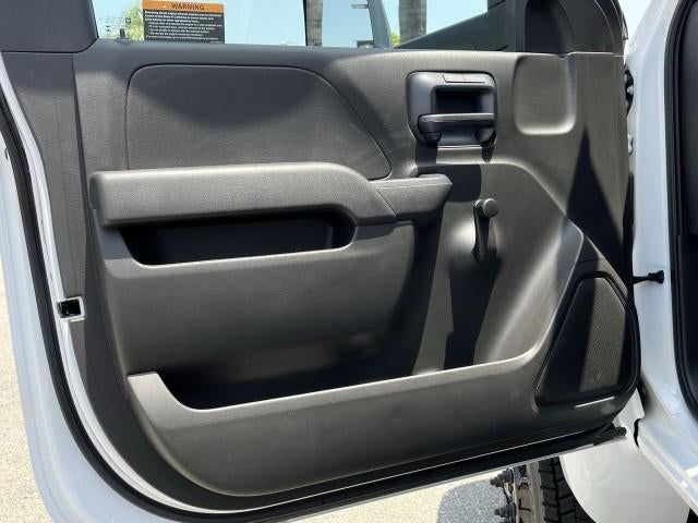 2023 Chevrolet Silverado 5500 HD 4WD Reg Cab Work Truck