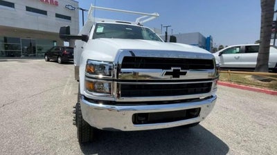 2023 Chevrolet Silverado 5500 HD 4WD Reg Cab Work Truck