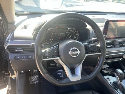 2025 Nissan Altima SR FWD