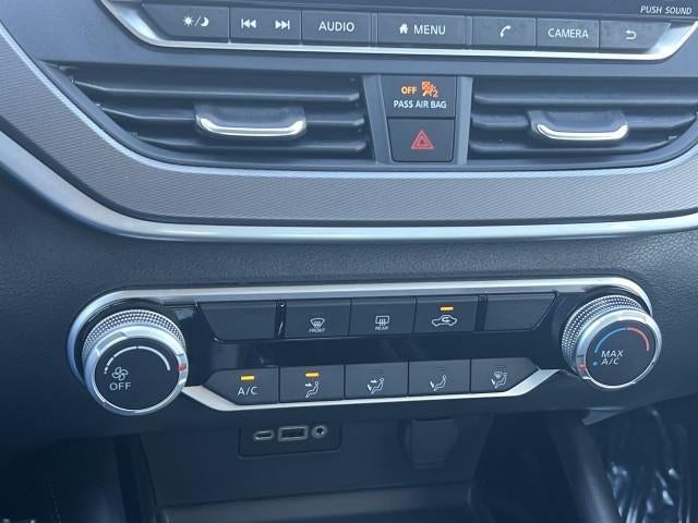 2025 Nissan Altima SR FWD