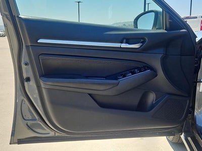 2021 Nissan Altima SV FWD