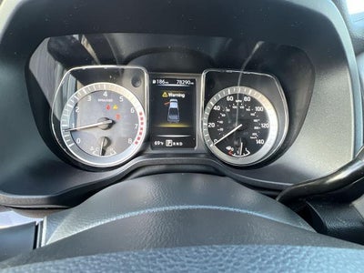 2018 Nissan TITAN SV