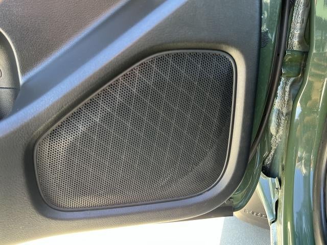 2024 Nissan Frontier Crew Cab SV 4x2