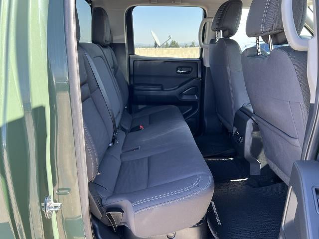 2024 Nissan Frontier Crew Cab SV 4x2