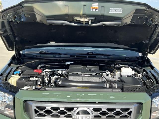 2024 Nissan Frontier Crew Cab SV 4x2
