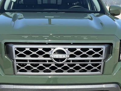 2024 Nissan Frontier Crew Cab SV 4x2