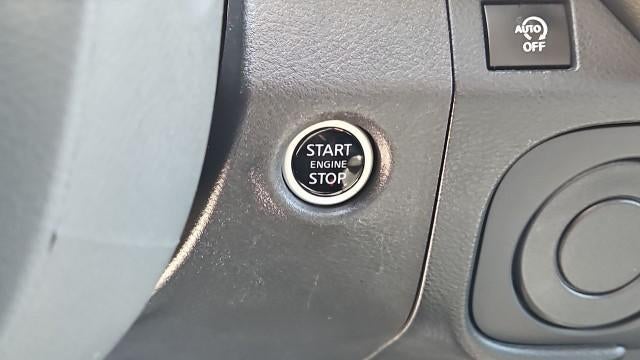 2025 Nissan Frontier Crew Cab SV 4x2