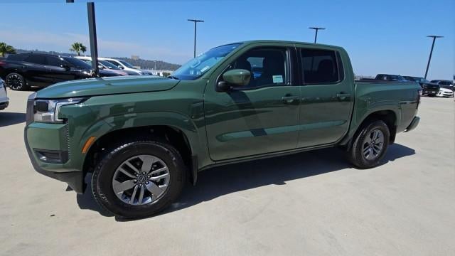 2025 Nissan Frontier Crew Cab SV 4x2