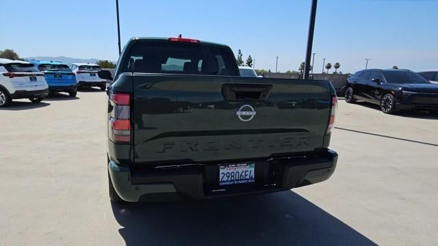 2025 Nissan Frontier Crew Cab SV 4x2