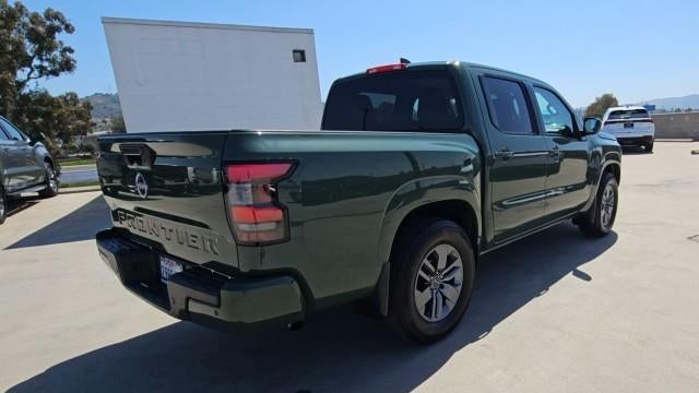 2025 Nissan Frontier Crew Cab SV 4x2