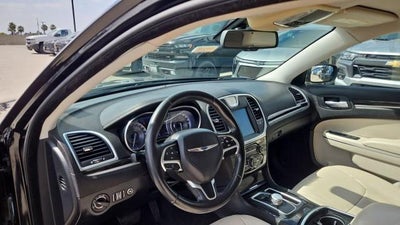 2015 Chrysler 300 Limited