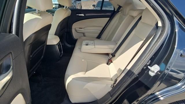 2015 Chrysler 300 Limited