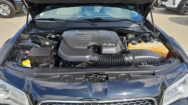 2015 Chrysler 300 Limited