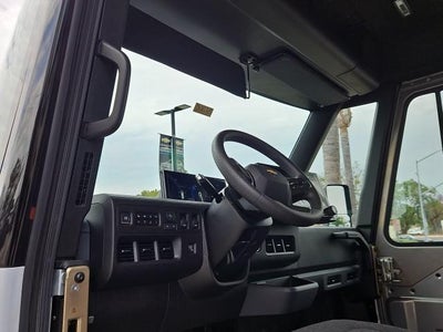 2025 Chevrolet BrightDrop 400 eFWD 400