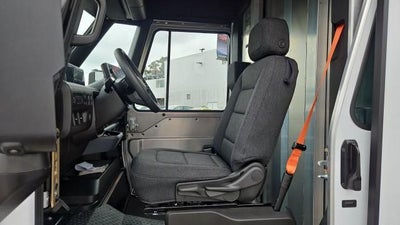 2025 Chevrolet BrightDrop 400 eAWD 400