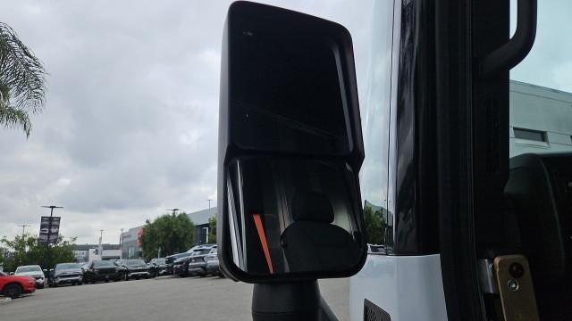 2025 Chevrolet BrightDrop 400 eAWD 400