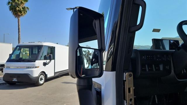 2025 Chevrolet BrightDrop 400 eAWD 400