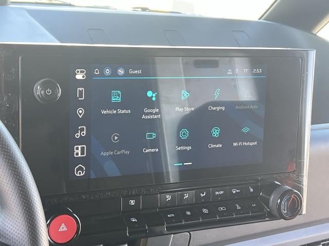 2025 Chevrolet BrightDrop 400 eAWD 400