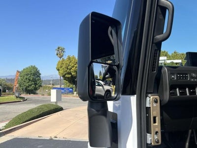 2025 Chevrolet BrightDrop 400 eAWD 400