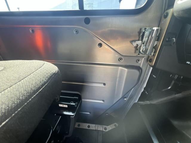 2025 Chevrolet BrightDrop 400 eAWD 400