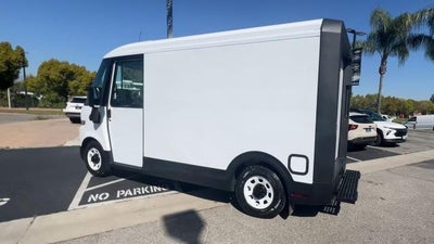 2025 Chevrolet BrightDrop 400 eAWD 400