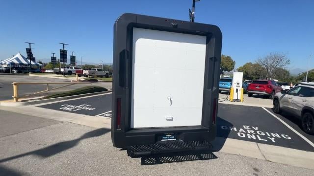 2025 Chevrolet BrightDrop 400 eAWD 400