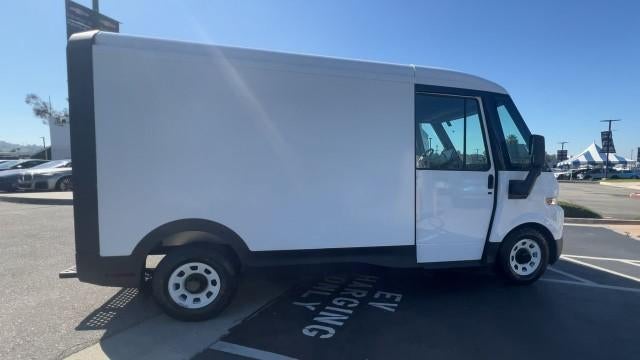 2025 Chevrolet BrightDrop 400 eAWD 400