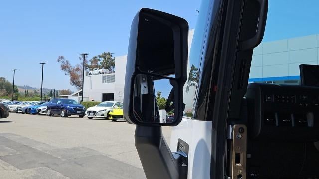 2025 Chevrolet BrightDrop 400 eAWD 400