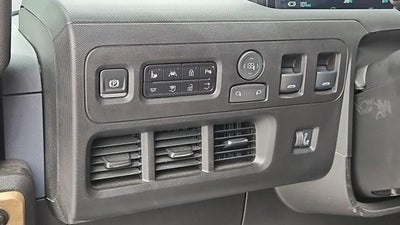 2025 Chevrolet BrightDrop 400 eAWD 400