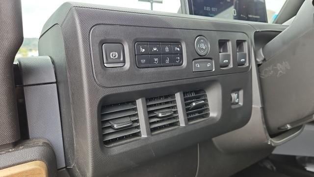 2025 Chevrolet BrightDrop 400 eAWD 400