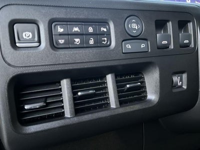 2025 Chevrolet BrightDrop 600 eAWD 600