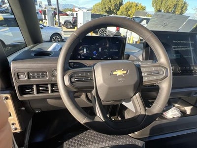 2025 Chevrolet BrightDrop 600 eAWD 600