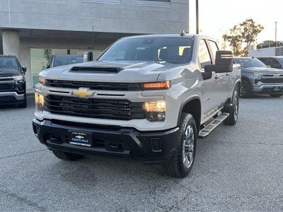 2026 Chevrolet Silverado 2500 HD Crew Cab Standard Box 2-Wheel Drive Custom