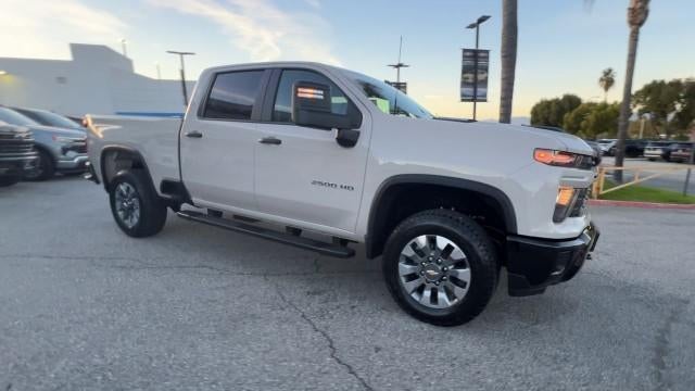 2026 Chevrolet Silverado 2500 HD Crew Cab Standard Box 2-Wheel Drive Custom