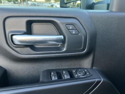 2026 Chevrolet Silverado 2500 HD Crew Cab Standard Box 2-Wheel Drive Custom