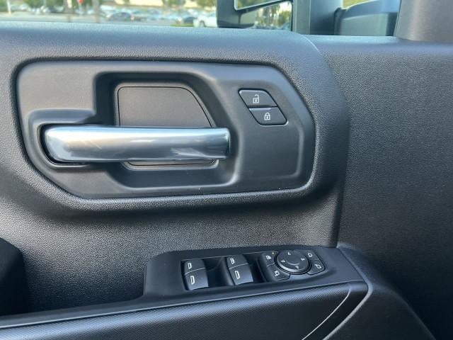 2026 Chevrolet Silverado 2500 HD Crew Cab Standard Box 2-Wheel Drive Custom