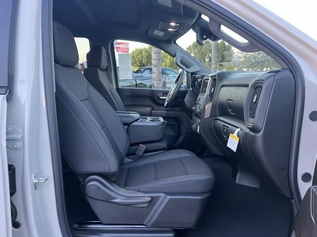 2026 Chevrolet Silverado 2500 HD Crew Cab Standard Box 2-Wheel Drive Custom